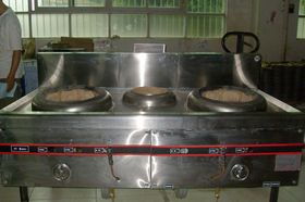 厨具与卫具 家居生活的精工美学与实用哲学